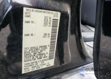 2017 Nissan Altima 2.5 из США, поврежденный, VIN 1N4AL3AP7HC133069